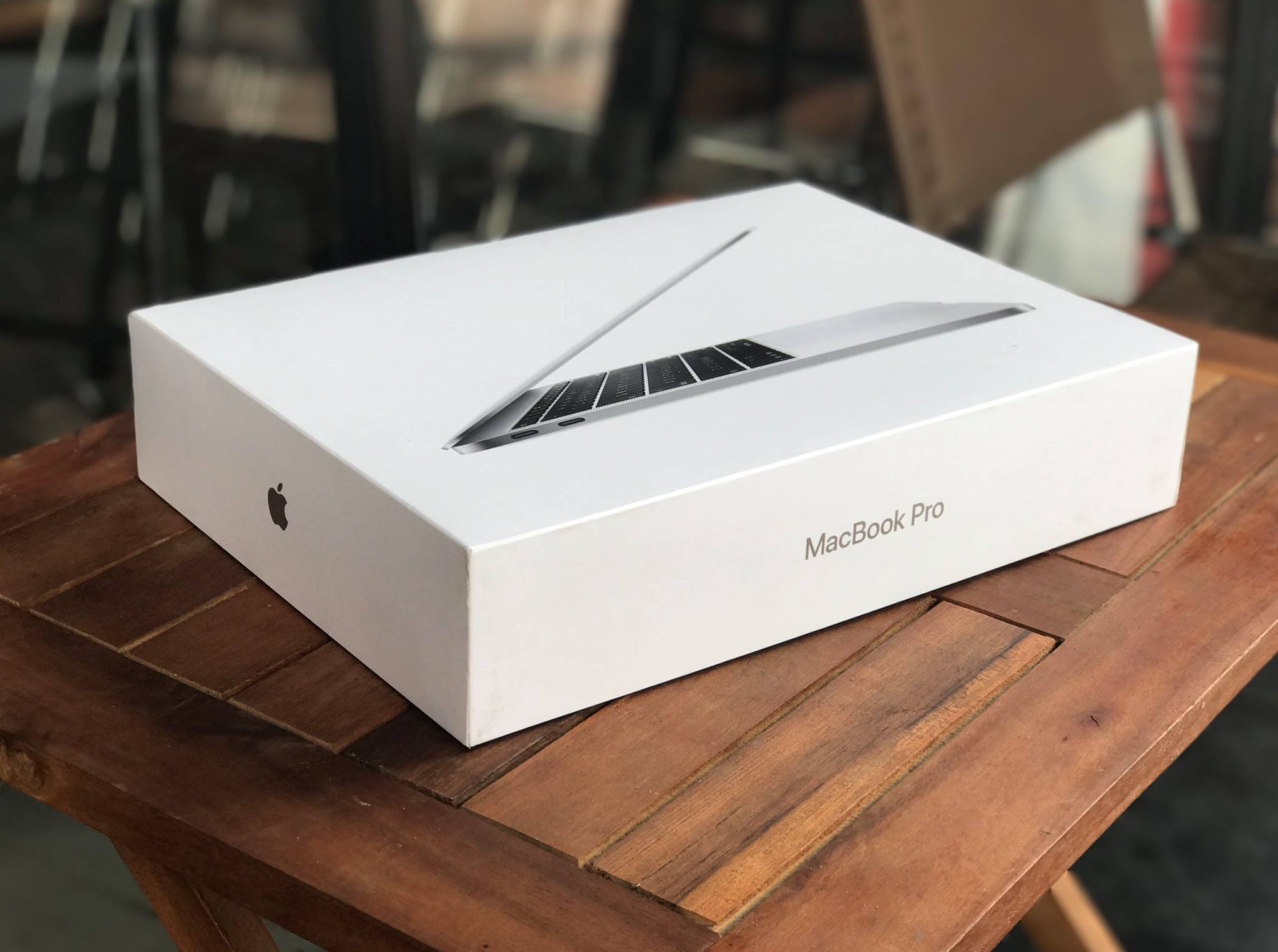 MacBook Pro 13in MPXU2 Silver- Model 2017 Apple Việt Nam 